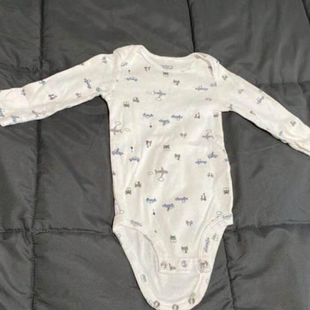 Bundle of L/S Onesies - Picture 3 of 8